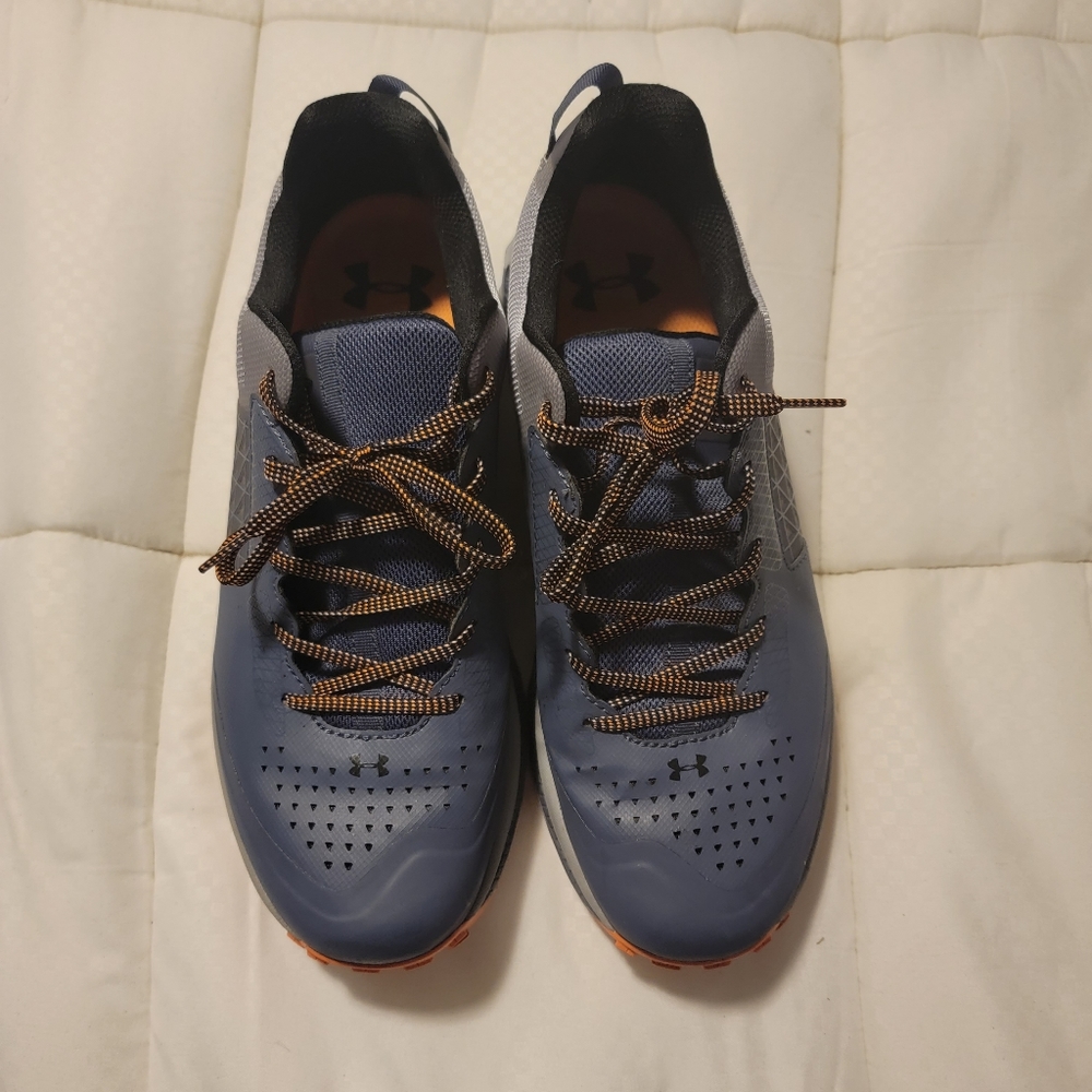 Womens under Armour sneakers